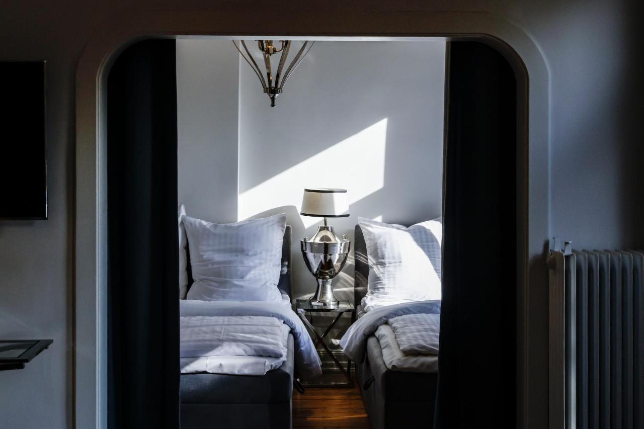 Sleephotels Alsterroom Hamburg Ngoại thất bức ảnh